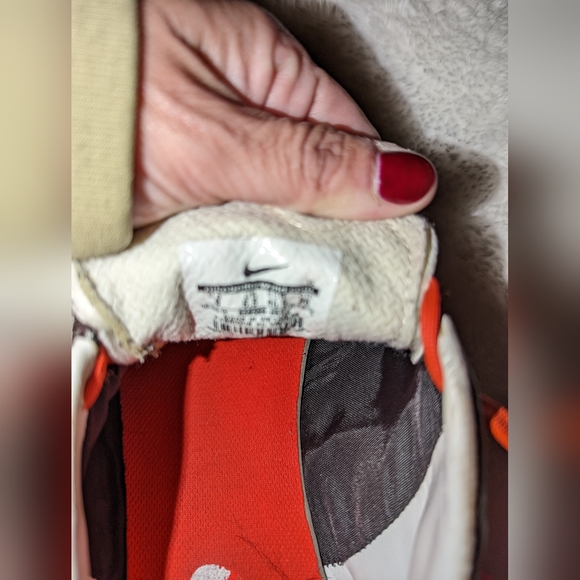 Nike Women Magista Soccer Cleats Size 9 - Picture 4 of 4